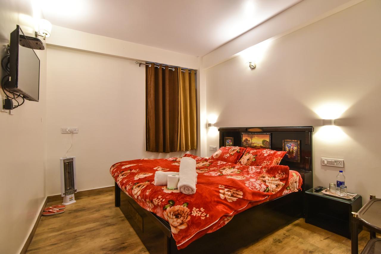 Dhanlaxmi Apartments Shimla Exterior foto