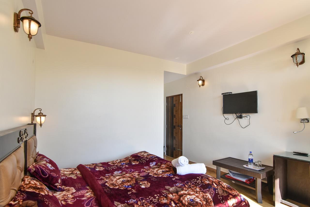 Dhanlaxmi Apartments Shimla Exterior foto